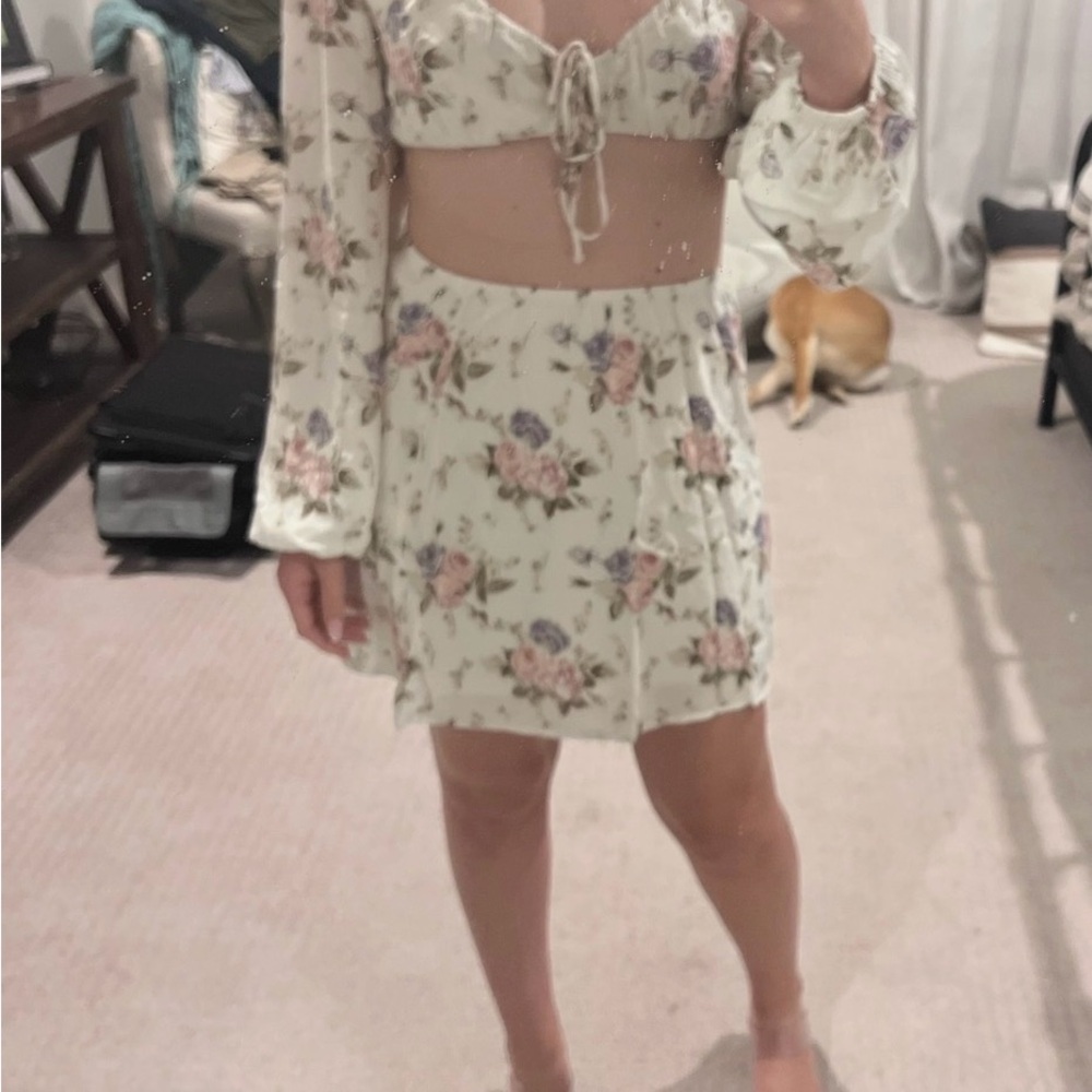 Dippin' Daisy's Cream Floral two piece - bachelorette or honeymoon!